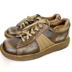 doc martens boat shoes